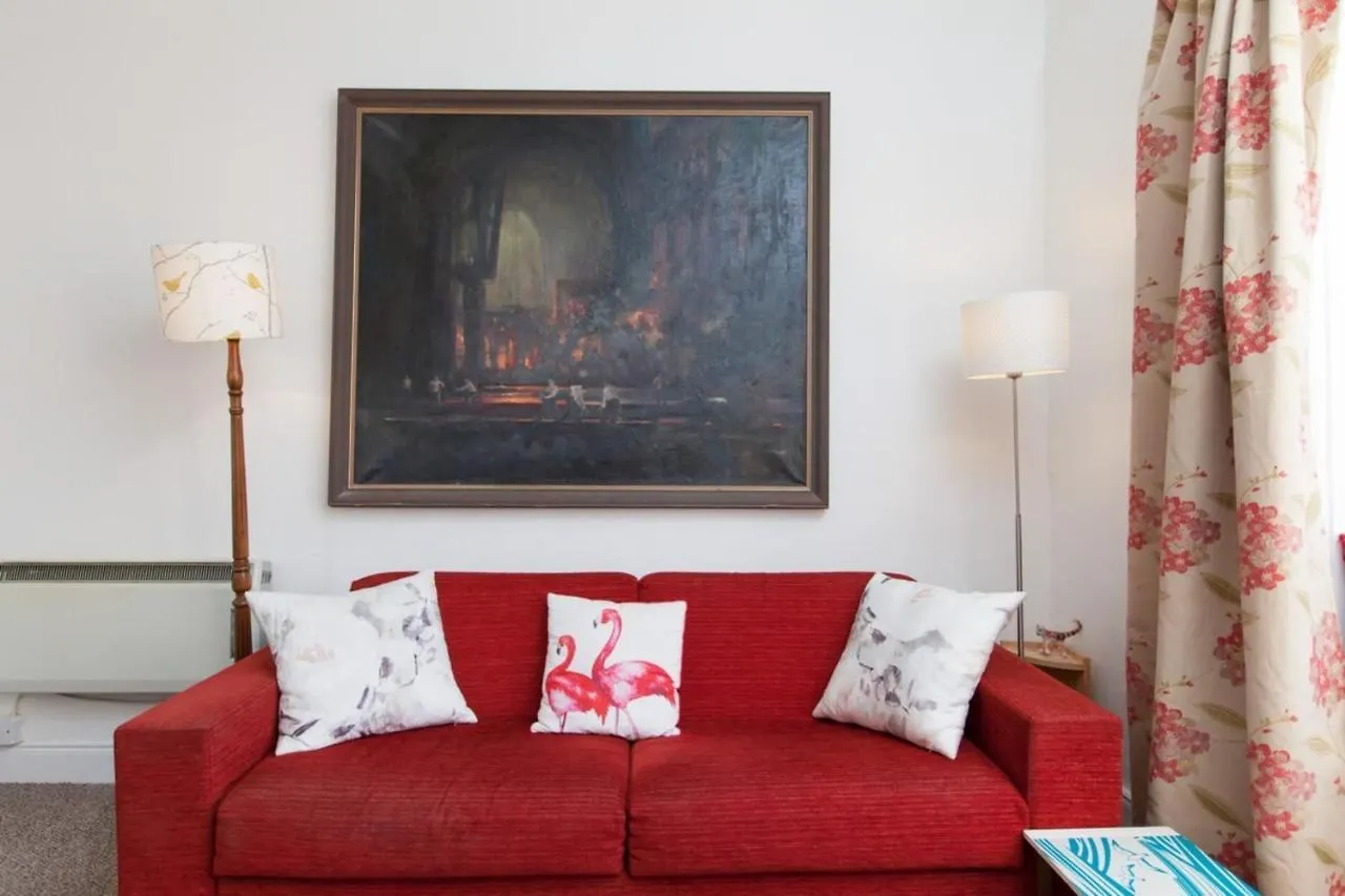 Charming City Centre Flat In Edinburgh Apartment